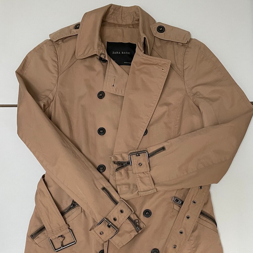 Women's Modern Trench Coat, Medium